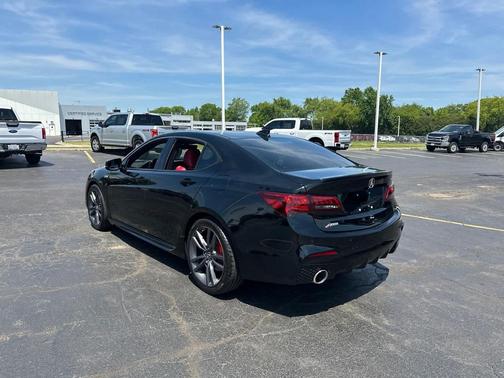 Crystal Black Pearl 2019 Acura TLX Technology