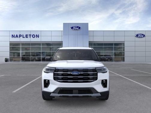 Star White Metallic Tri-Coat 2026 Ford Explorer Active