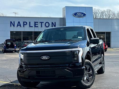 2025 Ford F-150 Lightning Flash