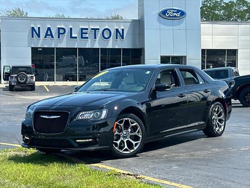 2018 Chrysler 300 S