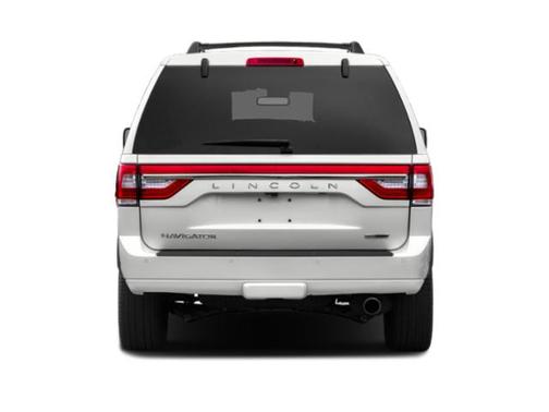 White Platinum Metallic Tri-Coat 2015 Lincoln Navigator Base