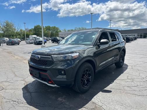 Forged Green Metallic 2022 Ford Explorer Timberline