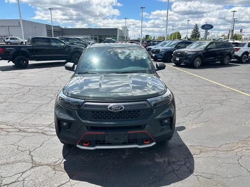 Forged Green Metallic 2022 Ford Explorer Timberline