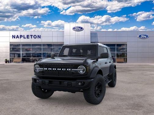 Shadow Black 2026 Ford Bronco Badlands