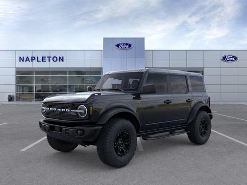 Shadow Black 2026 Ford Bronco Badlands