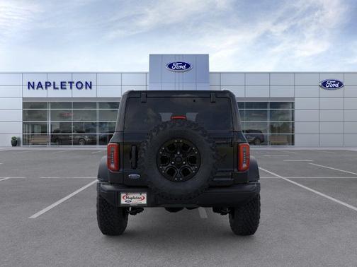 Shadow Black 2026 Ford Bronco Badlands