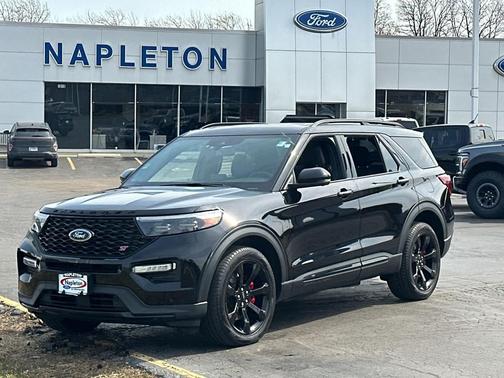 Agate Black Metallic 2023 Ford Explorer ST