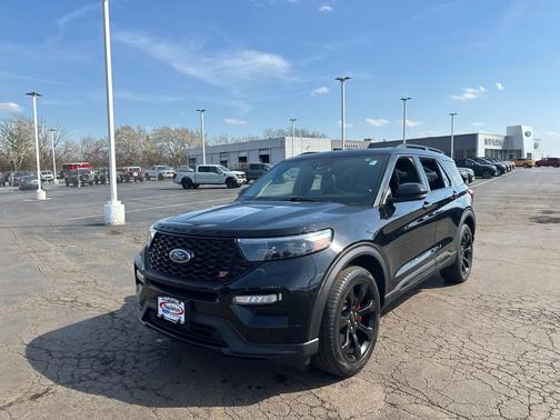 Agate Black Metallic 2023 Ford Explorer ST