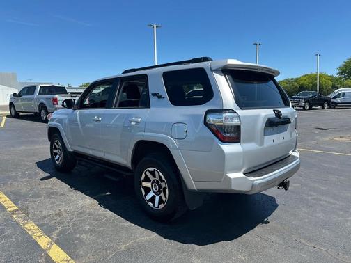 Classic Silver Metallic 2023 Toyota 4Runner TRD Off Road Premium