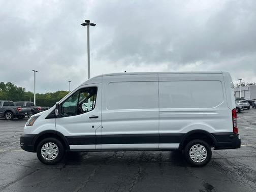 2023 Ford Transit-250