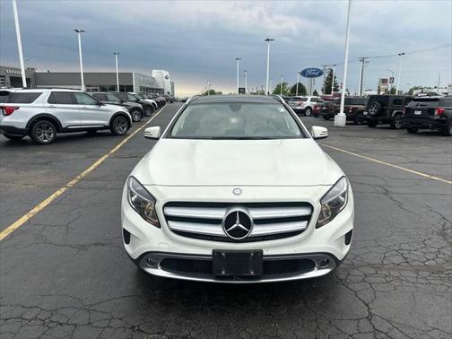 2017 Mercedes-Benz GLA 250 Base 4MATIC