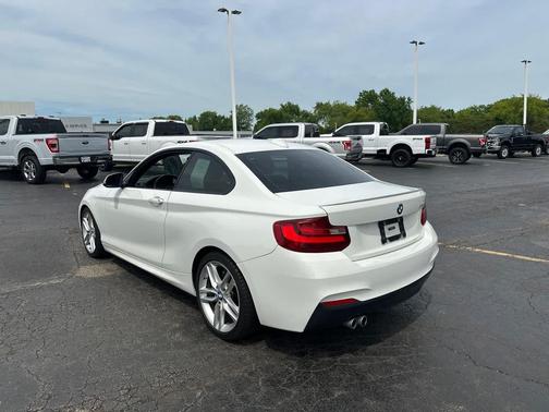WHITE 2014 BMW 228 228i