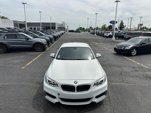 WHITE 2014 BMW 228 228i