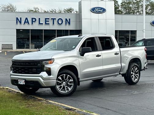 2022 Chevrolet Silverado 1500 Custom