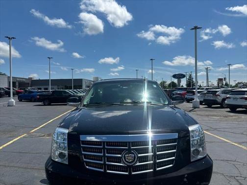 2014 Cadillac Escalade Luxury