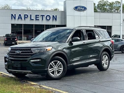 2023 Ford Explorer XLT