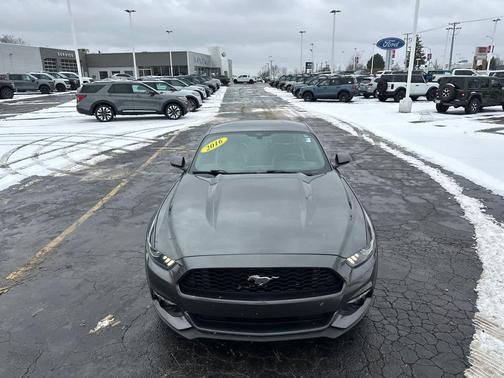 2016 Ford Mustang EcoBoost Premium