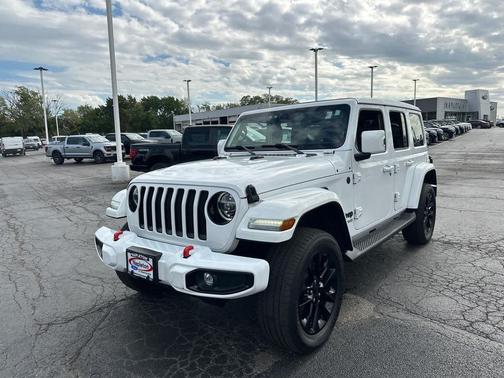 2021 Jeep Wrangler Unlimited Sahara Altitude