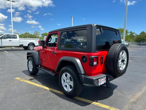 2021 Jeep Wrangler Sport