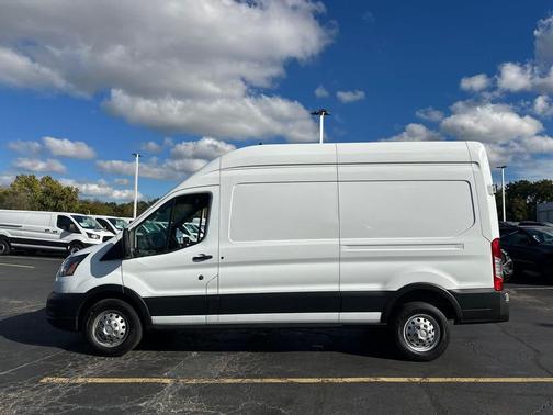 2023 Ford Transit-250 Base