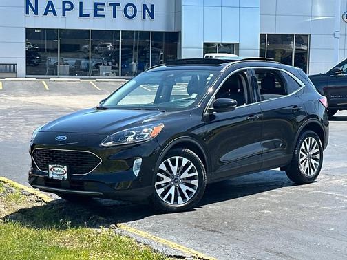 Agate Black Metallic 2020 Ford Escape Titanium