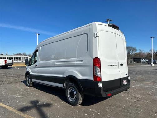 2025 Ford Transit-250 148 WB Medium Roof Cargo