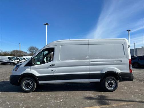 2025 Ford Transit-250 148 WB Medium Roof Cargo