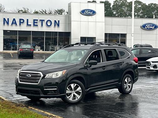 Crystal Black Silica 2019 Subaru Ascent Premium 7-Passenger