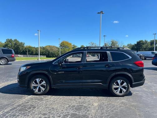 Crystal Black Silica 2019 Subaru Ascent Premium 7-Passenger