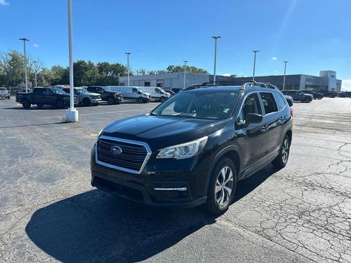 Crystal Black Silica 2019 Subaru Ascent Premium 7-Passenger
