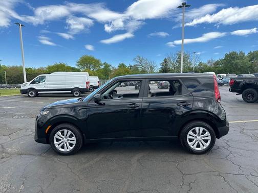 Cherry Black 2022 Kia Soul LX