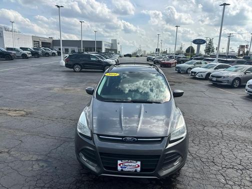 Sterling Gray Metallic 2014 Ford Escape SE