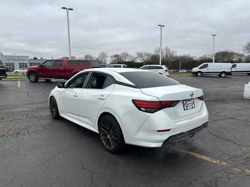 Aspen White Tricoat 2021 Nissan Sentra SR