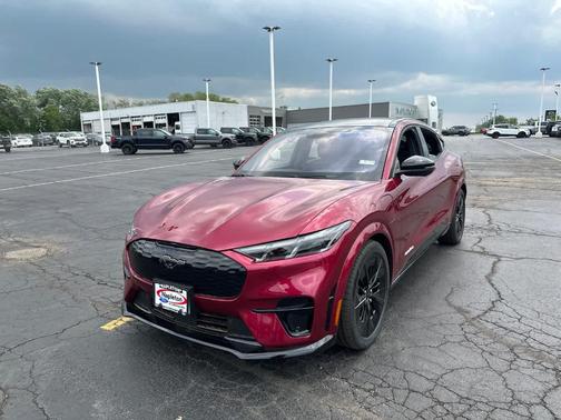 2025 Ford Mustang Mach-E GT