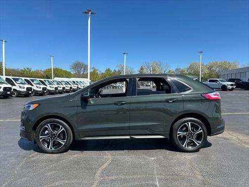 2024 Ford Edge ST