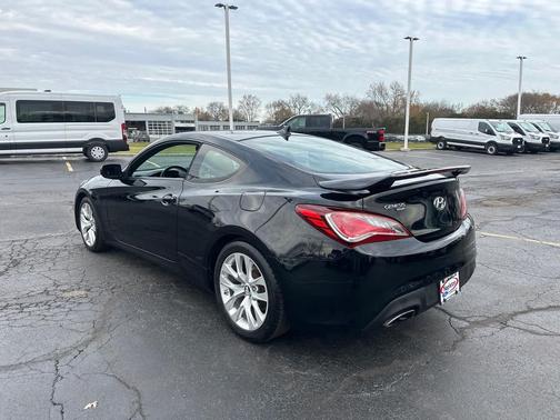 2013 Hyundai Genesis 2.0T