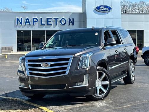 2017 Cadillac Escalade ESV Luxury