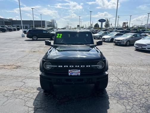 Shadow Black 2022 Ford Bronco Wildtrak