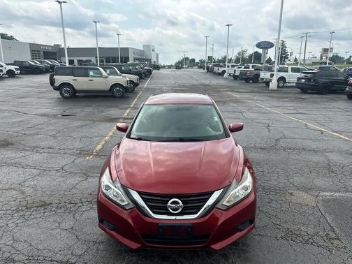 Cayenne Red 2016 Nissan Altima 2.5 S