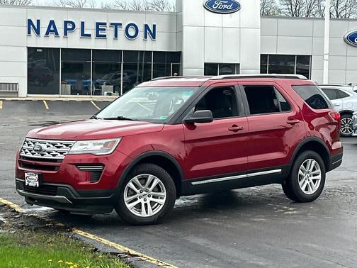 Ruby Red Metallic Tinted Clearcoat 2019 Ford Explorer XLT