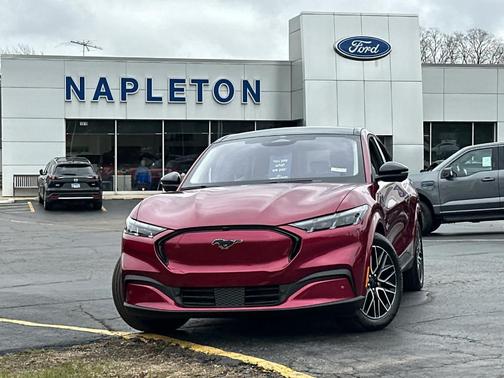2025 Ford Mustang Mach-E Premium