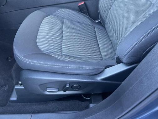 Blue Metallic 2019 Ford Explorer XLT