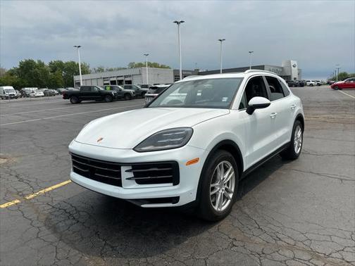 2024 Porsche Cayenne Base