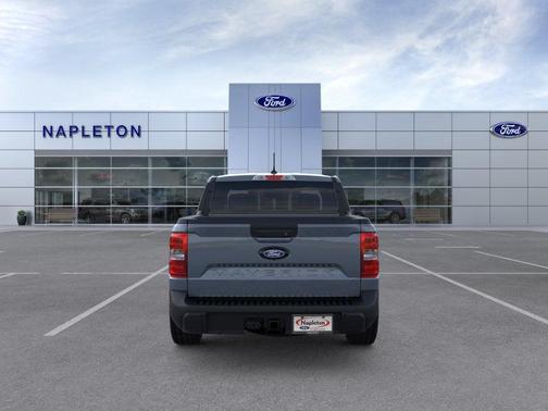 Azure Gray Metallic Tri-Coat 2026 Ford Maverick XLT