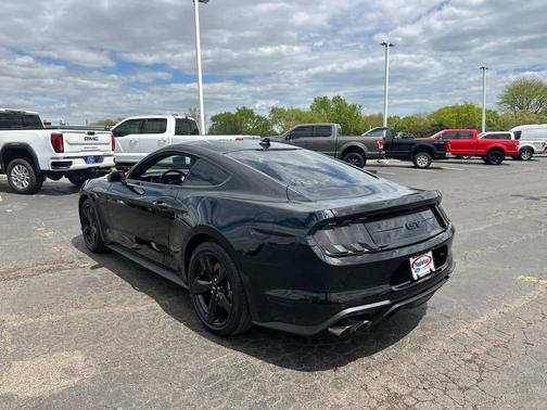 Shadow Black 2022 Ford Mustang GT Premium