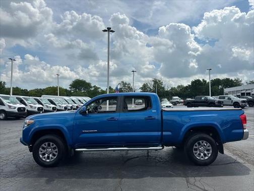 2017 Toyota Tacoma SR5