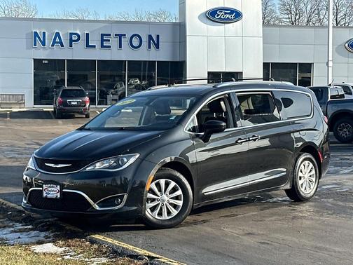 2019 Chrysler Pacifica Touring L