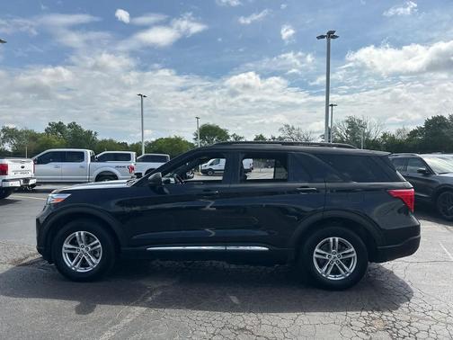 Agate Black Metallic 2020 Ford Explorer XLT