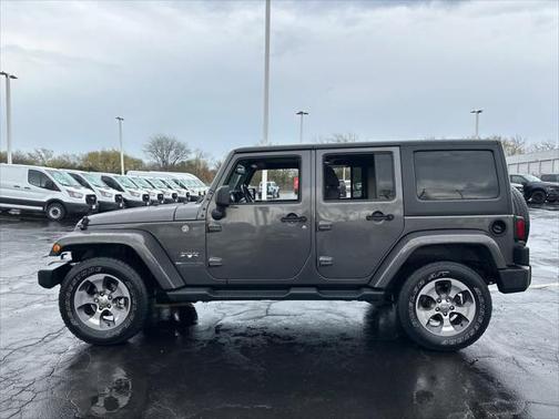 2017 Jeep Wrangler Unlimited Sahara