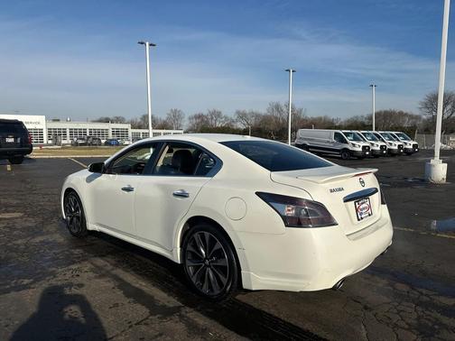 2012 Nissan Maxima SV